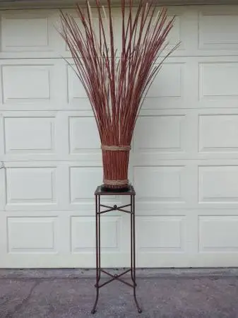 FLOOR LIGHT or LARGE FEATURE TABLE LIGHT