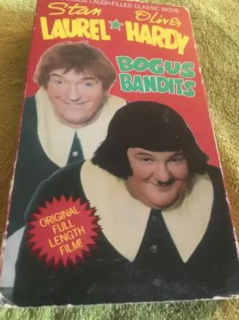 Rare vhs tape Laurel & Hardy Bogus Bandits