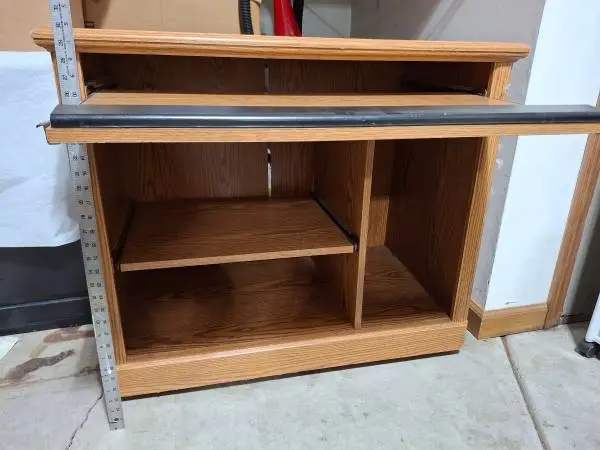 COMPUTER DESK/KEYBOARD SHELF ON WHEELS
