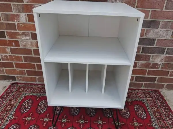Free Standing Record Player Stand Record Storage.