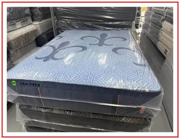 Queen Size Stearns & Foster Lux Estate Hybrid Mattress & Box Bed Set
