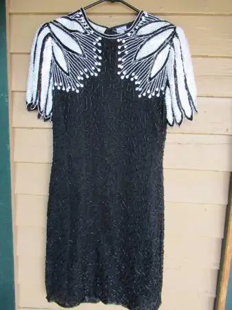 DAZZLING Elegant RARE Beaded and Sequined Silk Dress Size S/PM