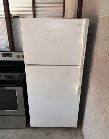 White Admiral Refrigerator And Freezer