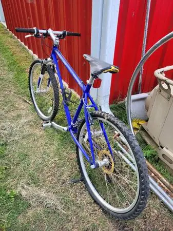 VINTAGE 18 Kona bike cinder cone 🌞BARN FIND
