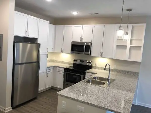 The Sinatra- 1 bed 1 bath- 2 months rent FREE