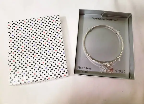 New Fine Silver Plated Charm Bracelet