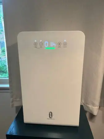Air purifier - use it to clean your indoor air - large room model