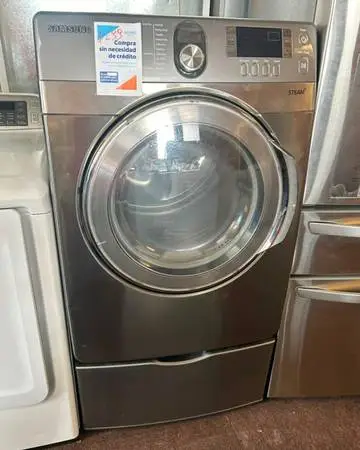 Samsung Gas Dryer in Stainless Steel