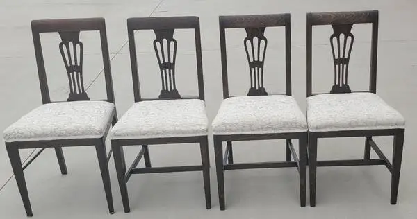 Set of 4 Antique Oak Dining Chairs