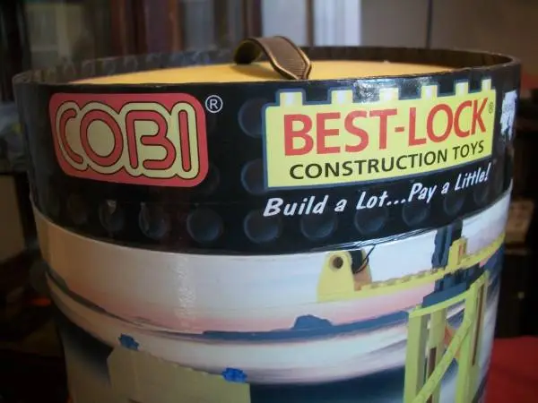 Cobi Best-Lock Construction Toys, 500 Pieces, 6 Figures