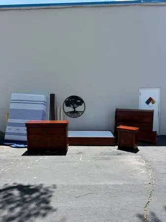Full Size/ Trundle Twin Bedroom Set 🛌 Delivery Avail 🚚