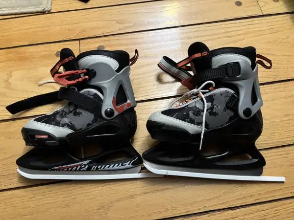Bladerunner Kids Adjustable Ice Skate sz 12j - 2