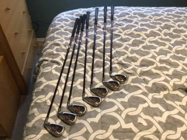 Callaway Big Bertha irons 4 threw PW grafhite shafts golf clubs