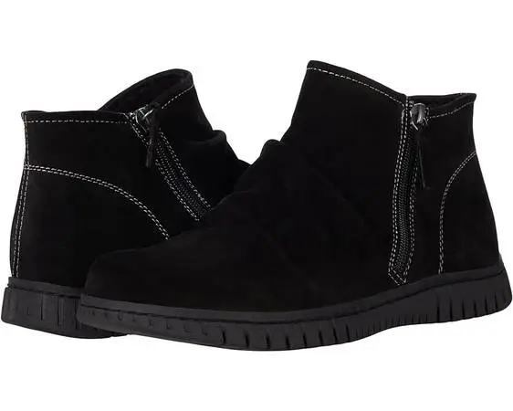Comfortiva Calla Black Suede Size 7.5 BRAND NEW SAVE $66.00