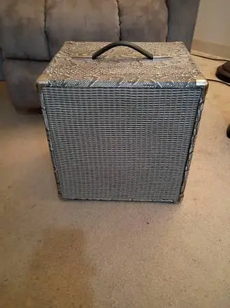 Cube style Guitar Cabinet with 12 Celestion G12T-100 speaker
