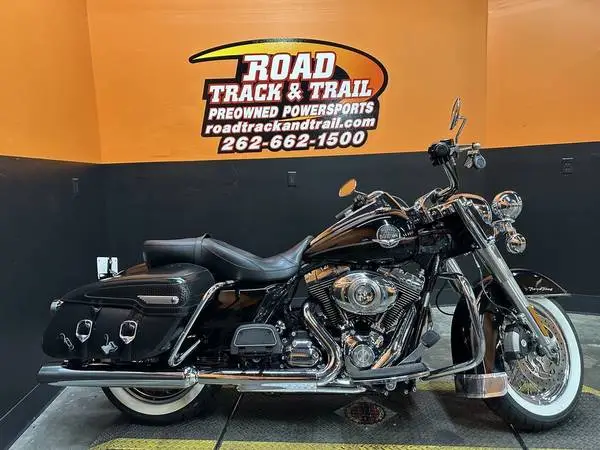 2009 Harley-Davidson FLHRC - Road King Classic
