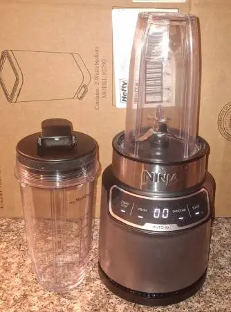 Ninja BN401 Nutri Blender W/Auto-iQ-1000W-Barely Used-Clean74b