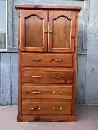 Solid Wood Dresser With Cabinet On Top In Very Good Condition
