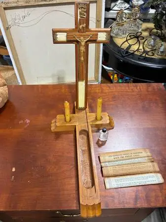 CRUCIFIX FOR HEALING THE SICK WITH CANDLES, TINY BOTTLE AND DOCUMENT
