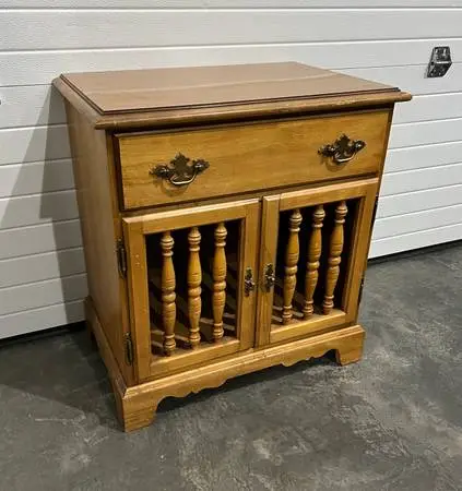 More Night Stand (s) at Creative Bargains