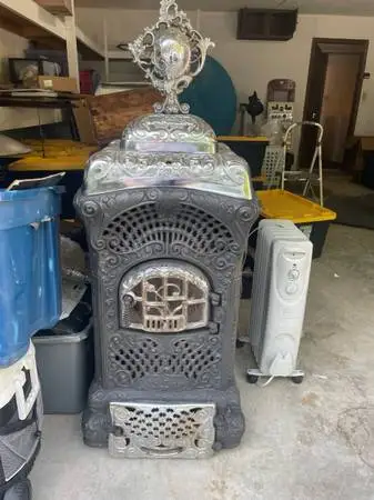 1893 Moore air tight heater No. 403B wood stove antique all original