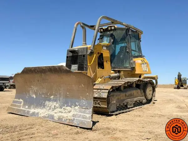 2017 CAT D6K2XL DOZER 8700HRS CAB HEAT/AC MS RIPPER PAT BLADE
