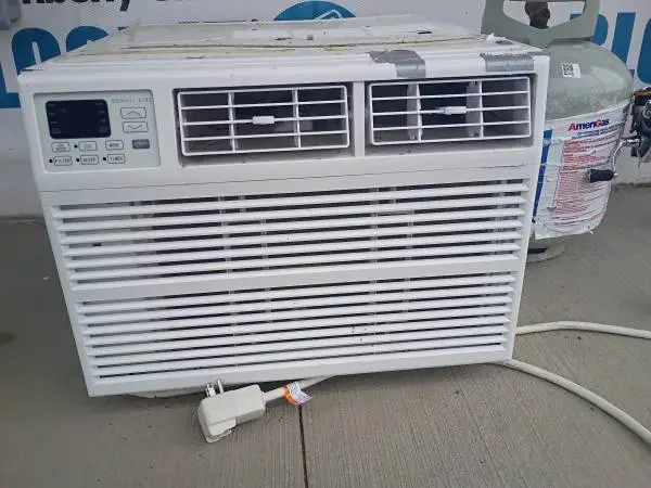 12,000 btu 120 volt Window A/C unit