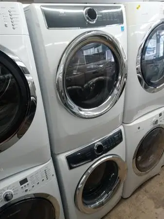 ★Electrolux stackable front load washer and dryer set