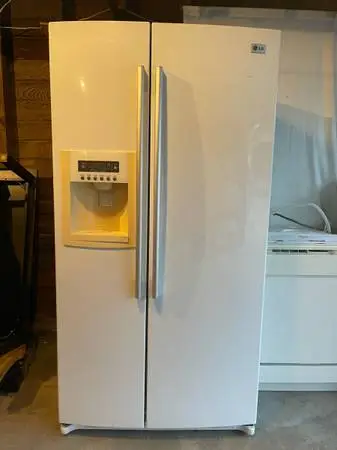 Refrigerator for sale