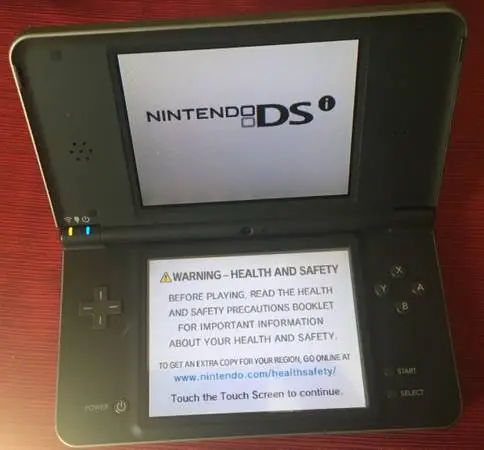 Nintendo DSi XL
