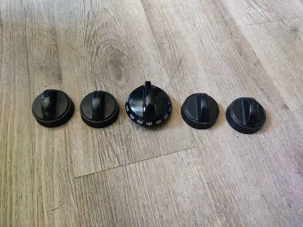 GE Gas Stove Knobs For Sale (Set Of 5)