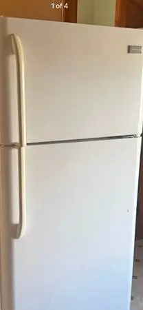 Frigidaire refrigerator
