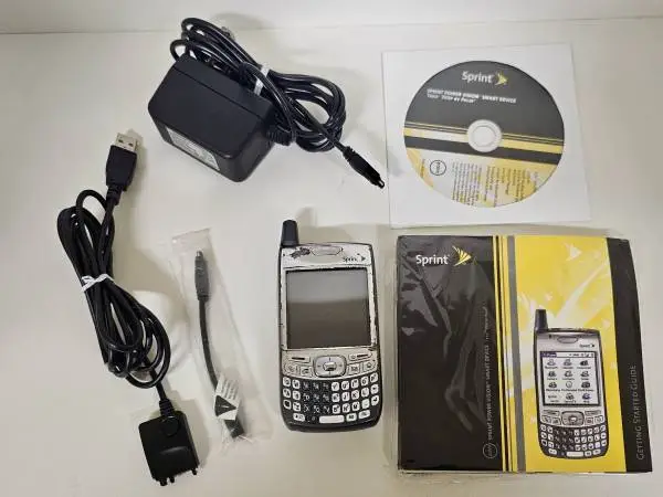 Used - Palm Treo 700P phone