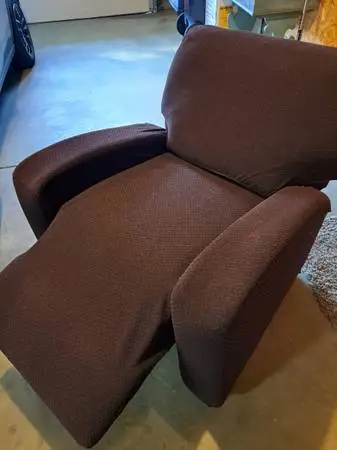 FREE Comfy Recliner Needs Re-Homing