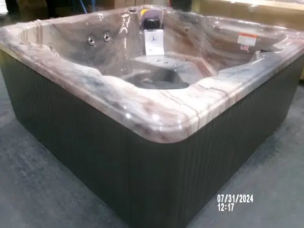 6 Person Hot Tub - $4499 – In Stock