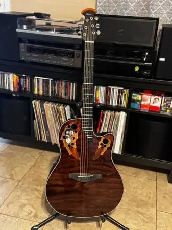 Ovation Celebrity CE 44P