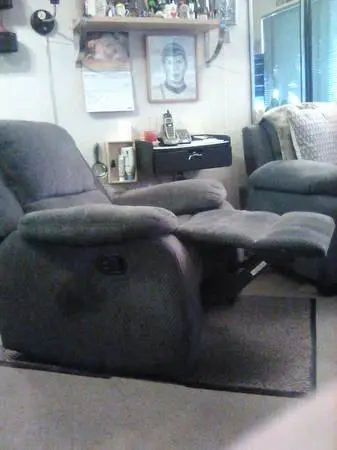 RECLINER