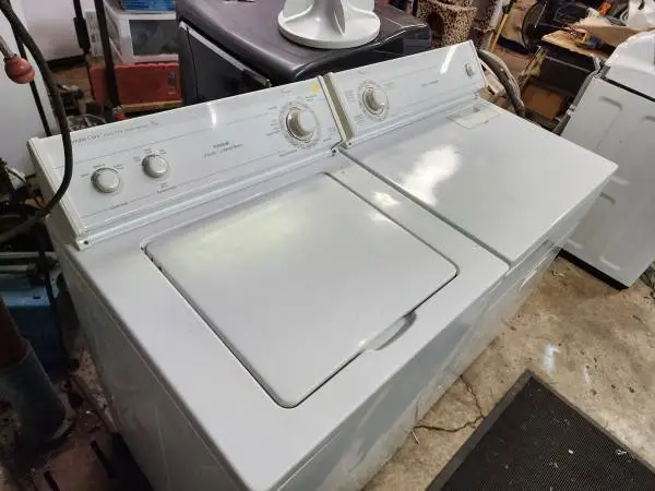 Whirlpool washer and dryer set *Delivery available