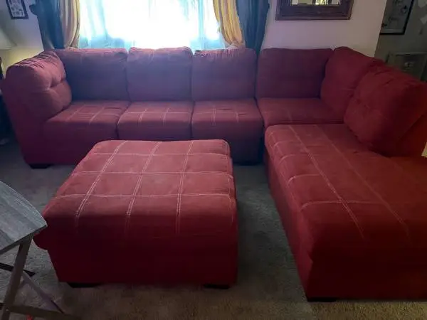 Sectional couches