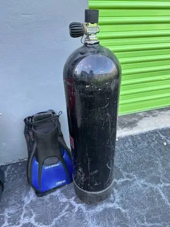 DIVE TANK VEST REGULATOT