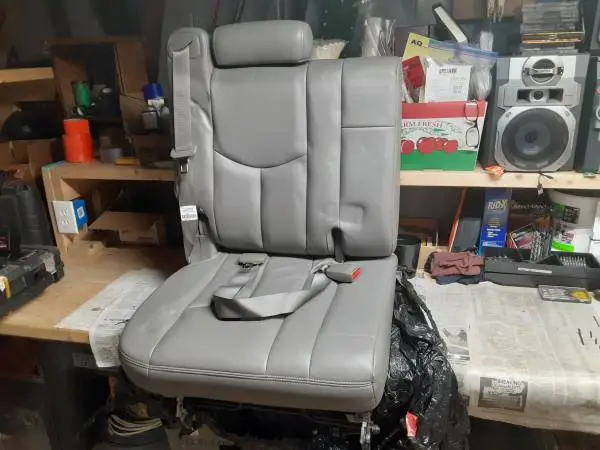 Set of 3rd row seats for chevy tahoe