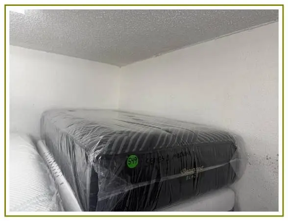 TWIN XL SIMMONS BEAUTYREST BLACK SERIES 1 (MEDIUM) MATTRESS & BOX BED