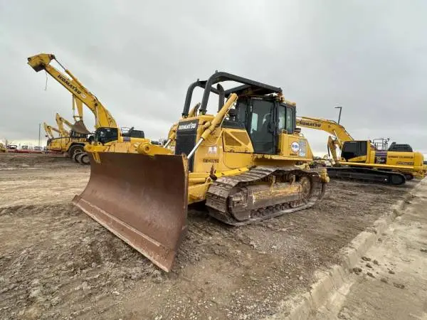 2014 KOMATSU D65EX-17 DOZER 6900HRS CAB HEAT/AC PAT BLADE MS RIPPER