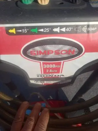 Simpson 3000 psi pressure washer powered by Honda