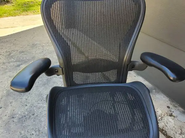 Classic Herman Miller Aeron B Ergonomic office Chairs LIKE NEW