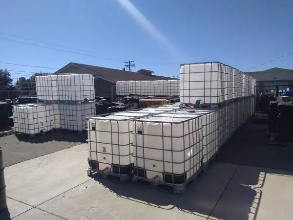 275 Gallon IBC Totes (Stackable)