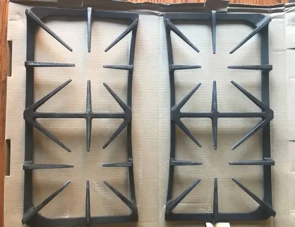 Kenmore /‎ Frigidaire Range Burner Grate A002641 Genuine OEM Set of 2