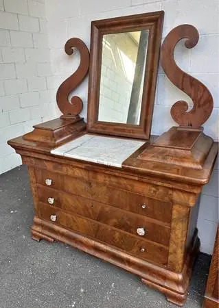 Late 19th Century American Empire Flame Mahogany Chest or Drawers