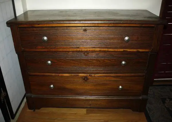 Antique Solid Wood 3 Drawer Dresser