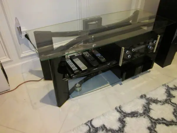 BellO Audio/Video stereo TV stand